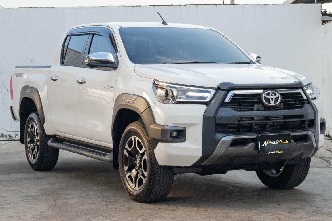 Toyota Hilux Revo Doublecab 2.4 Mid Prerunner MNC A/T 2023 *RK2081*